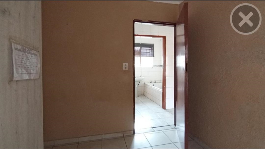 3 Bedroom Property for Sale in Soshanguve VV Gauteng