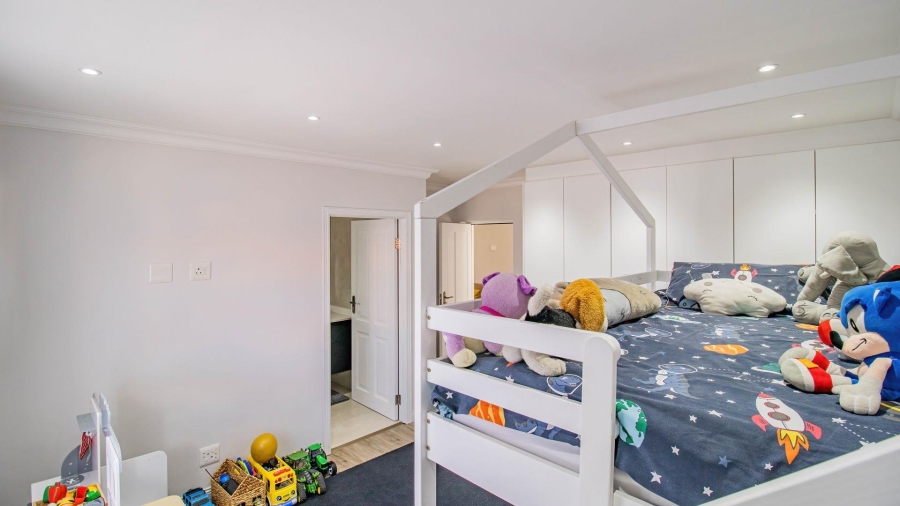 To Let 4 Bedroom Property for Rent in Craigavon Gauteng