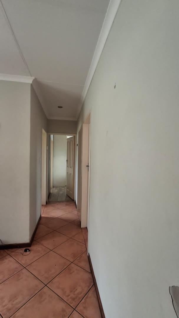 3 Bedroom Property for Sale in Birch Acres Gauteng