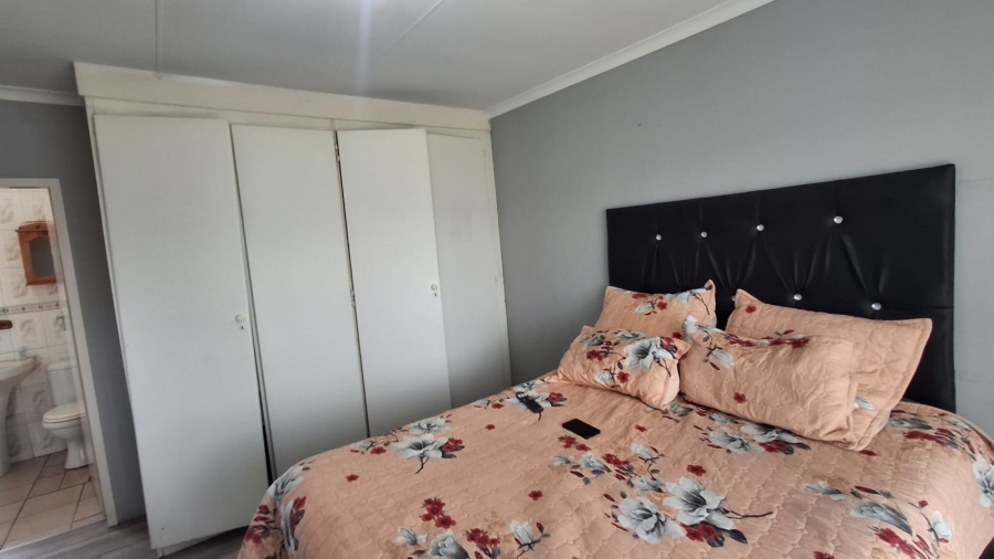3 Bedroom Property for Sale in Birch Acres Gauteng
