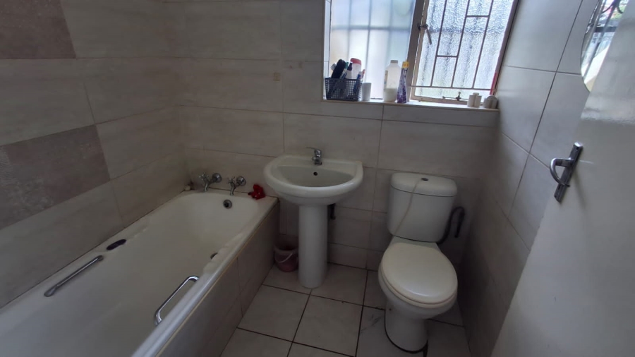 3 Bedroom Property for Sale in Birch Acres Gauteng