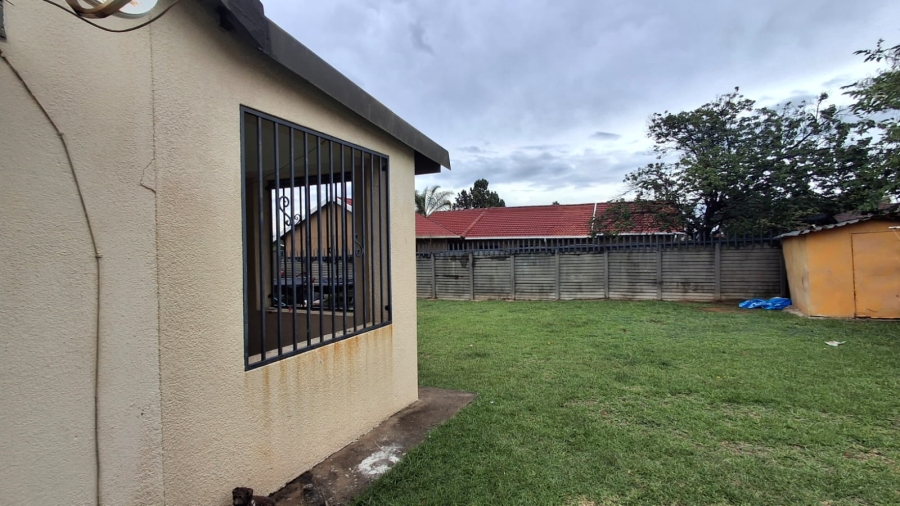 3 Bedroom Property for Sale in Birch Acres Gauteng