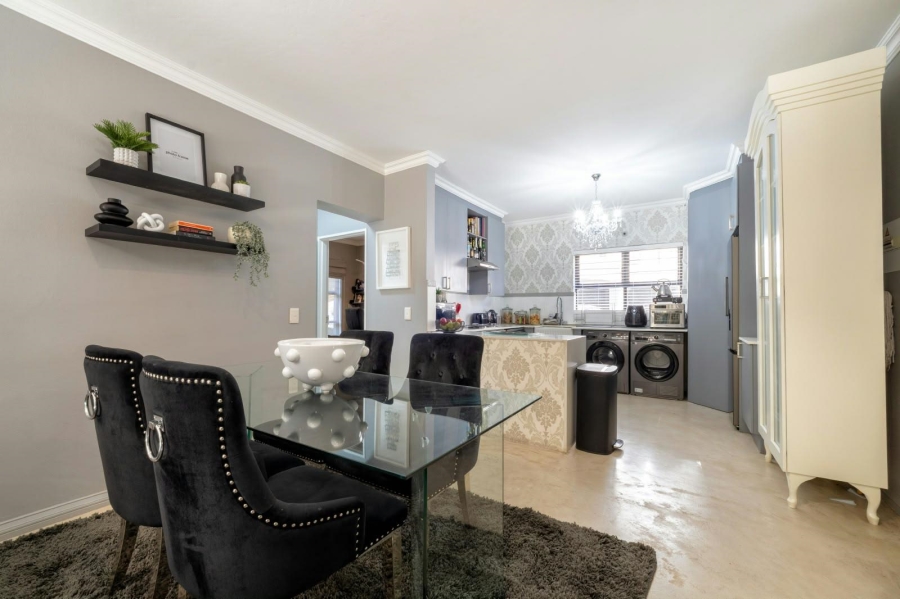 To Let 2 Bedroom Property for Rent in Craighall Gauteng