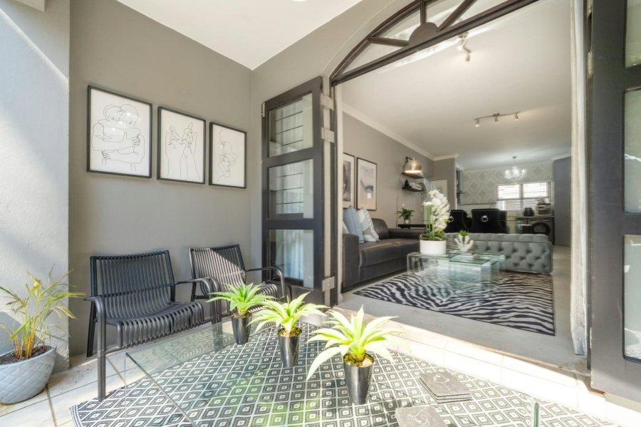 To Let 2 Bedroom Property for Rent in Craighall Gauteng