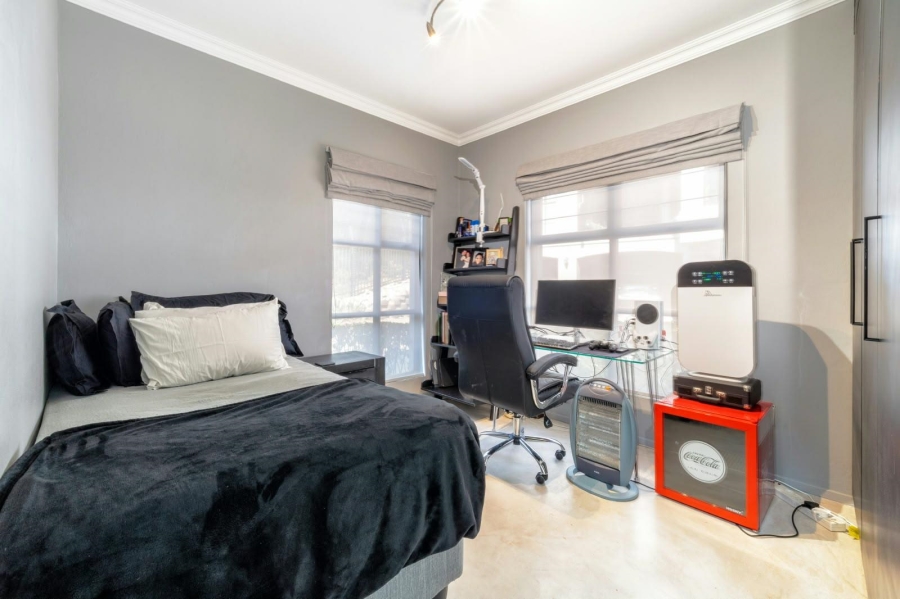 To Let 2 Bedroom Property for Rent in Craighall Gauteng