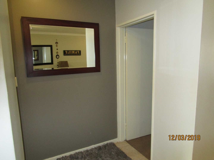 To Let 2 Bedroom Property for Rent in Morningside Gauteng