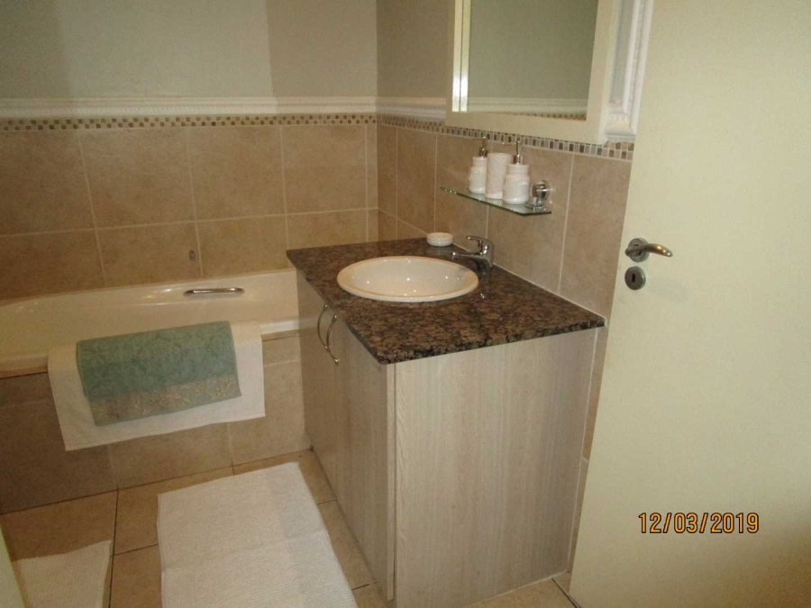 To Let 2 Bedroom Property for Rent in Morningside Gauteng