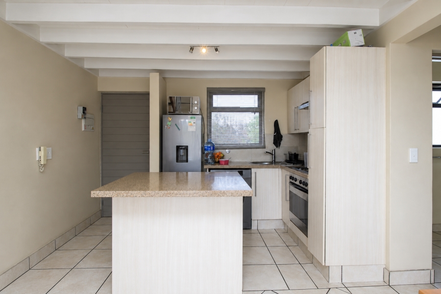 1 Bedroom Property for Sale in Douglasdale Gauteng