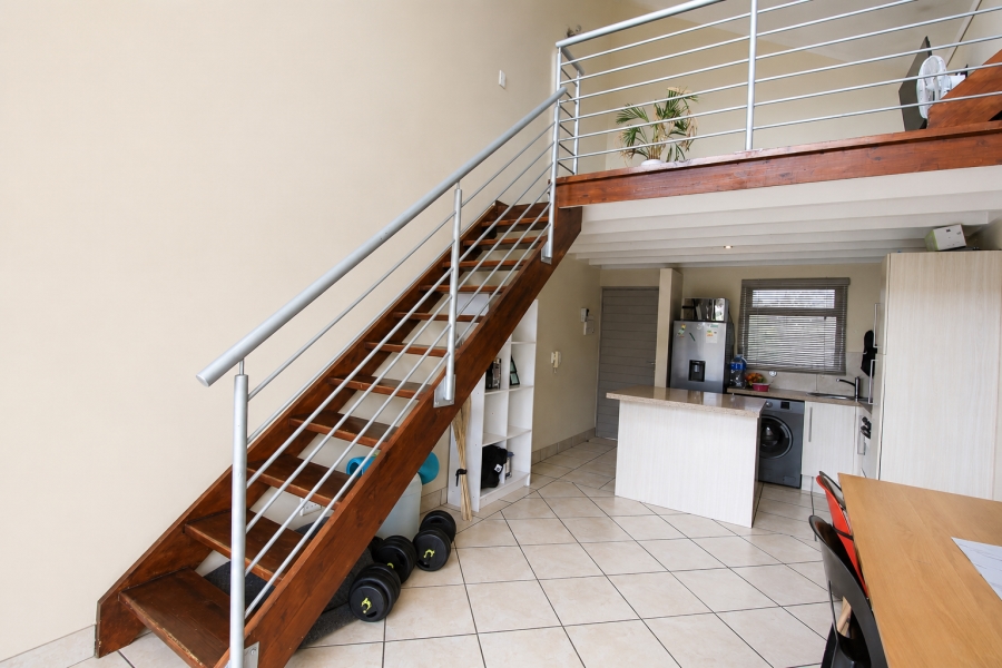 1 Bedroom Property for Sale in Douglasdale Gauteng