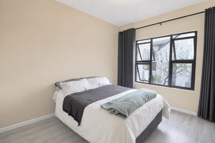 1 Bedroom Property for Sale in Douglasdale Gauteng