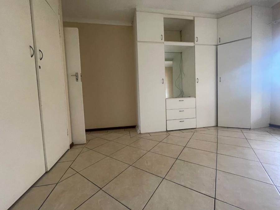 2 Bedroom Property for Sale in Edleen Gauteng