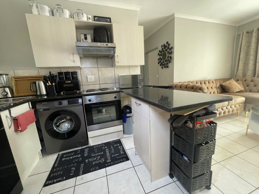 2 Bedroom Property for Sale in Esther Park Gauteng