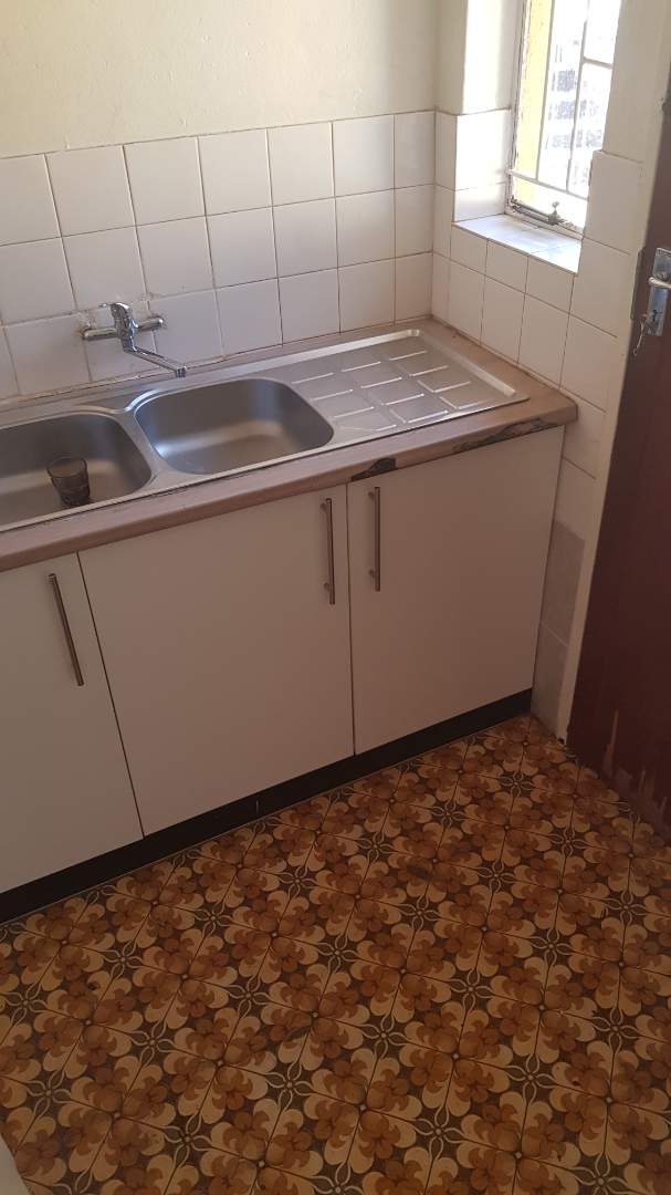 To Let 3 Bedroom Property for Rent in Birch Acres Gauteng