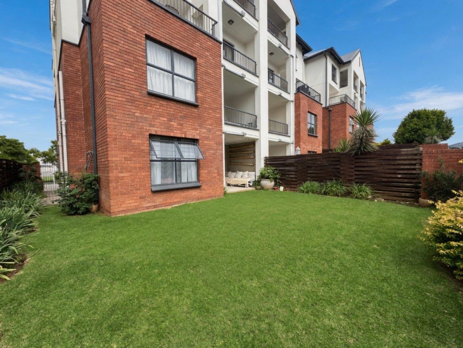 3 Bedroom Property for Sale in Greenstone Crest Gauteng