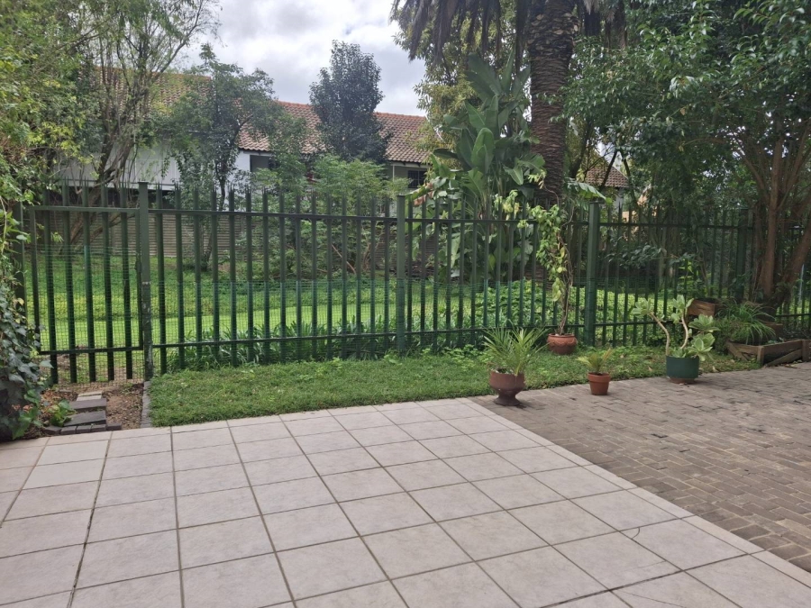 To Let 2 Bedroom Property for Rent in Sandton Central Gauteng