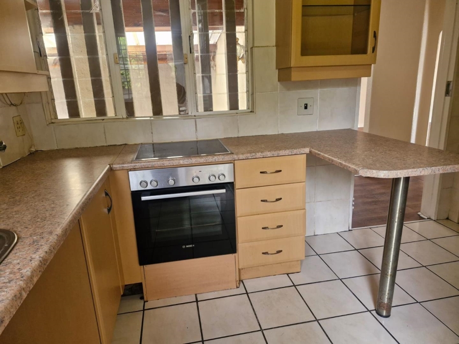 To Let 3 Bedroom Property for Rent in River Club Gauteng