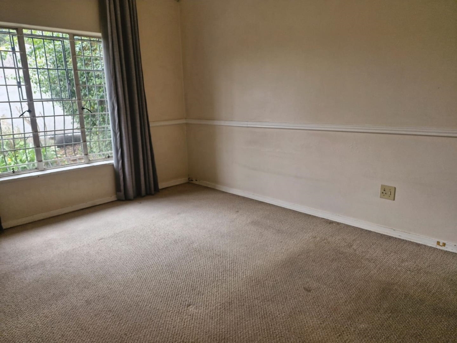 To Let 3 Bedroom Property for Rent in River Club Gauteng