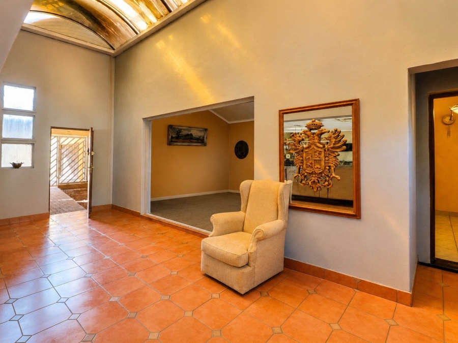 7 Bedroom Property for Sale in Lyttelton Manor Gauteng