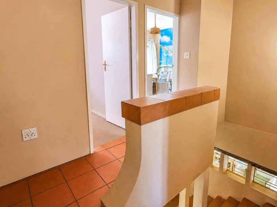 7 Bedroom Property for Sale in Lyttelton Manor Gauteng