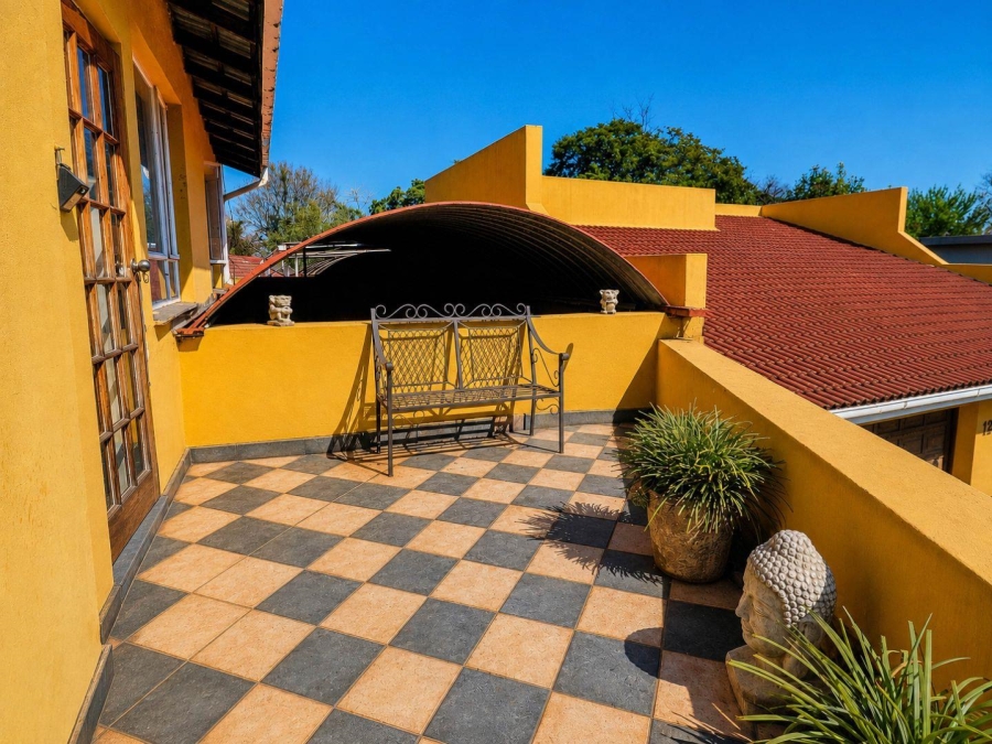 7 Bedroom Property for Sale in Lyttelton Manor Gauteng