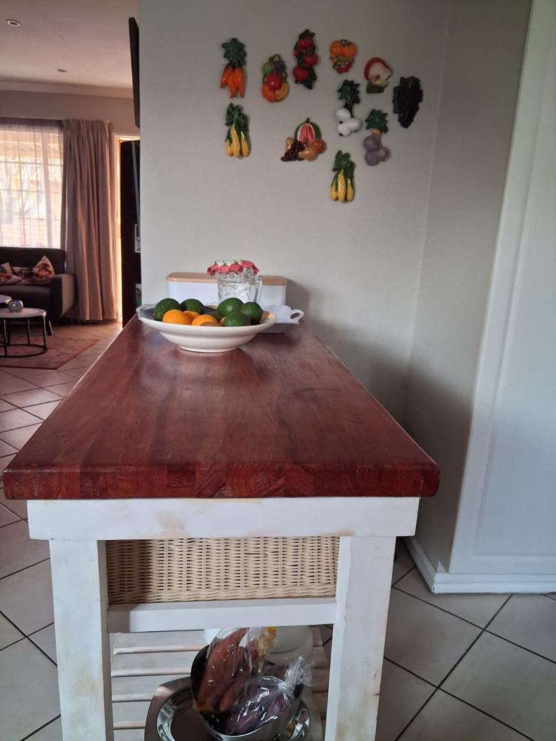 To Let 2 Bedroom Property for Rent in Highveld Gauteng