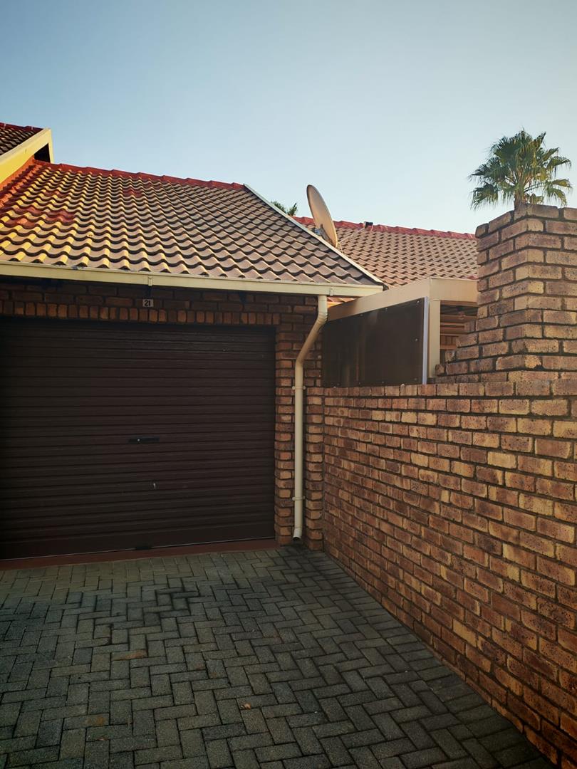 To Let 2 Bedroom Property for Rent in Highveld Gauteng
