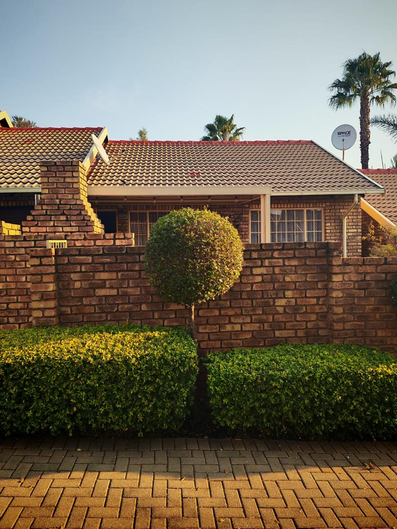 To Let 2 Bedroom Property for Rent in Highveld Gauteng
