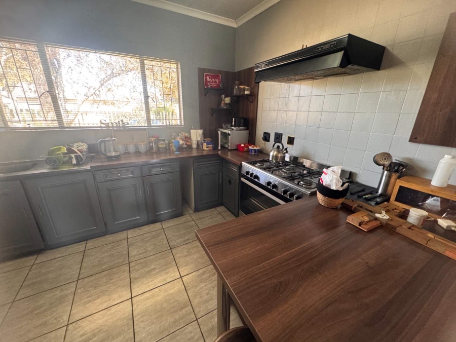 4 Bedroom Property for Sale in Verwoerdpark Gauteng
