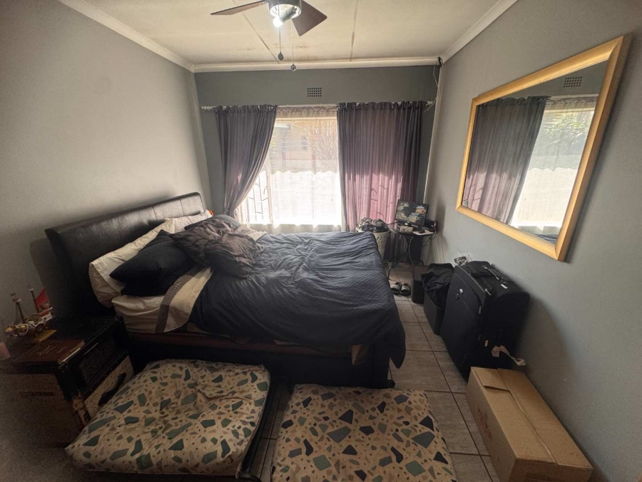 4 Bedroom Property for Sale in Verwoerdpark Gauteng