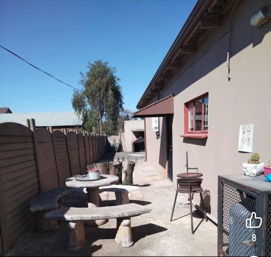 1 Bedroom Property for Sale in Albemarle Gauteng