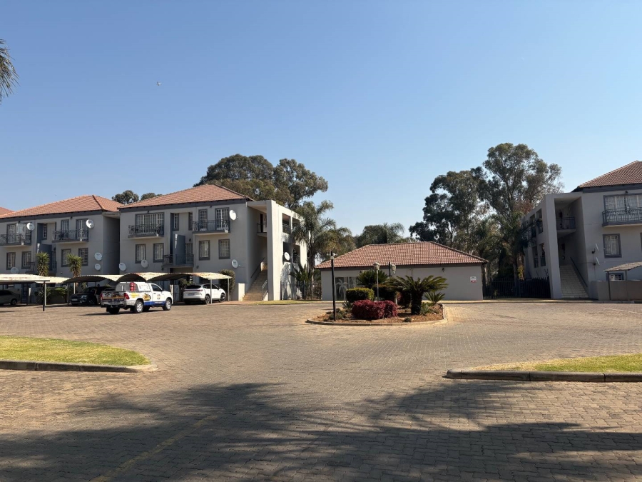 2 Bedroom Property for Sale in Sherwood Gardens Gauteng