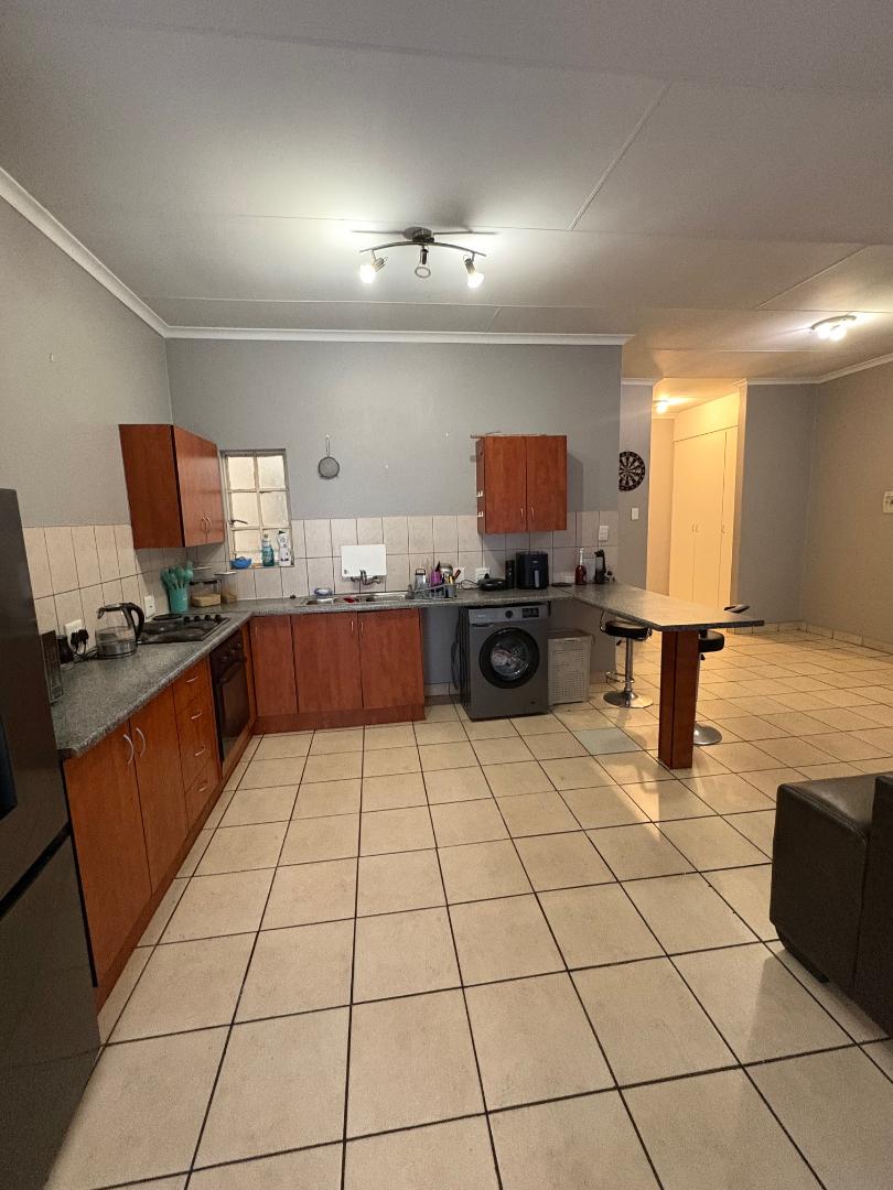2 Bedroom Property for Sale in Sherwood Gardens Gauteng