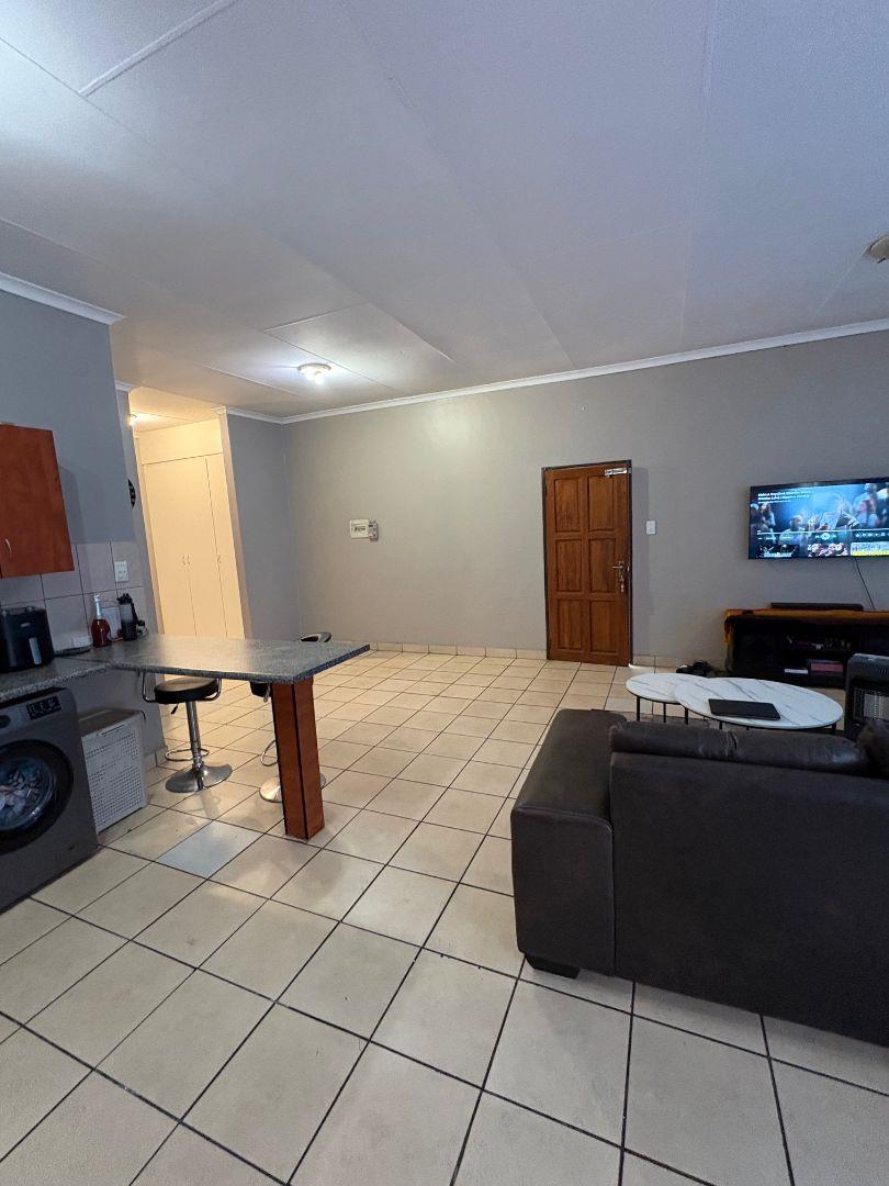 2 Bedroom Property for Sale in Sherwood Gardens Gauteng