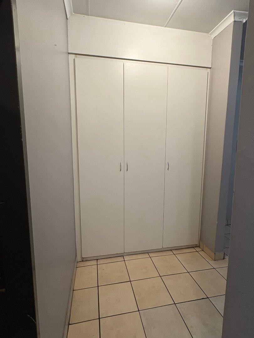 2 Bedroom Property for Sale in Sherwood Gardens Gauteng