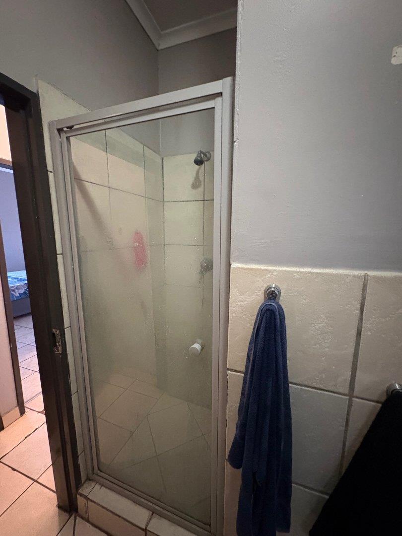 2 Bedroom Property for Sale in Sherwood Gardens Gauteng