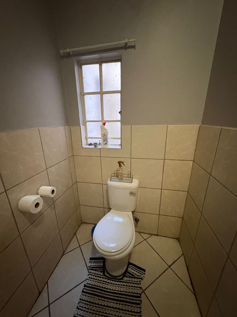 2 Bedroom Property for Sale in Sherwood Gardens Gauteng