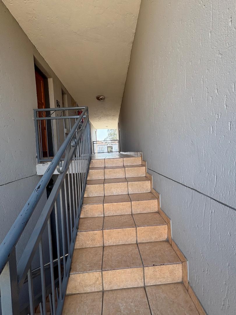 2 Bedroom Property for Sale in Sherwood Gardens Gauteng