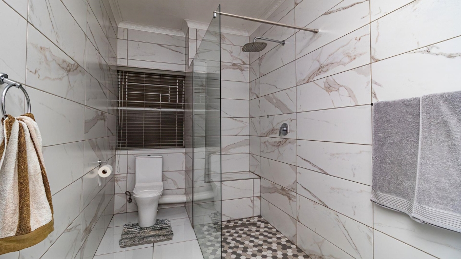 2 Bedroom Property for Sale in Northmead Gauteng