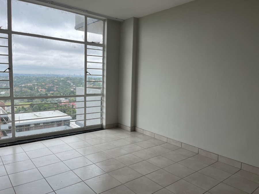 To Let 2 Bedroom Property for Rent in Constantia Kloof Gauteng