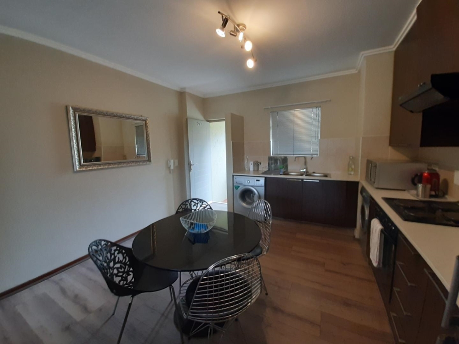 To Let 2 Bedroom Property for Rent in Maroeladal Gauteng
