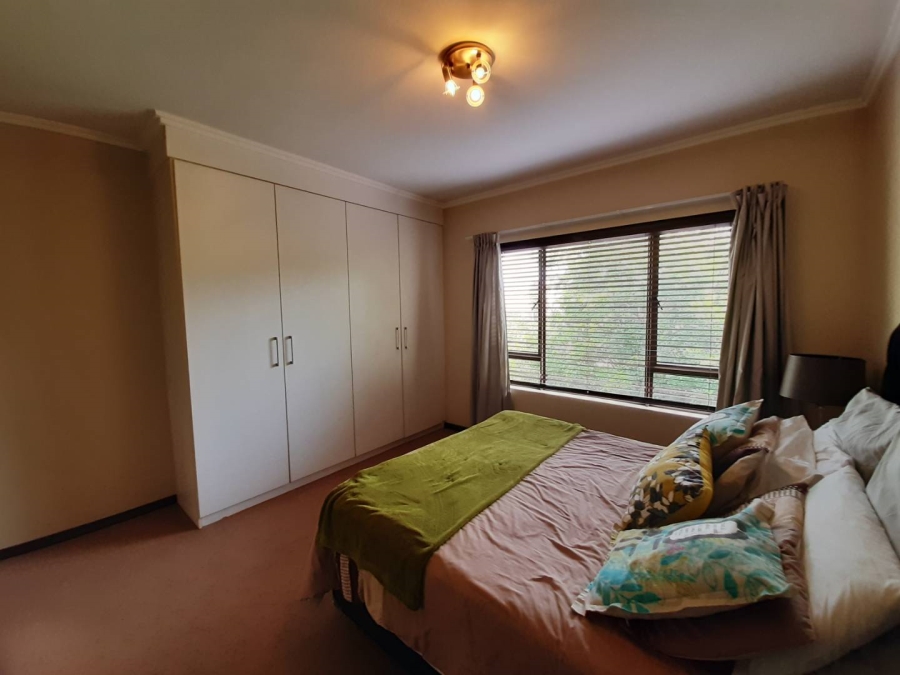 To Let 2 Bedroom Property for Rent in Maroeladal Gauteng