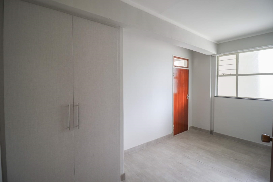 To Let 2 Bedroom Property for Rent in Constantia Kloof Gauteng