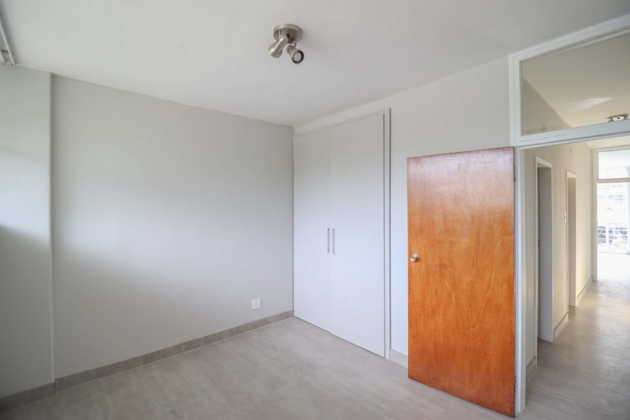 To Let 2 Bedroom Property for Rent in Constantia Kloof Gauteng