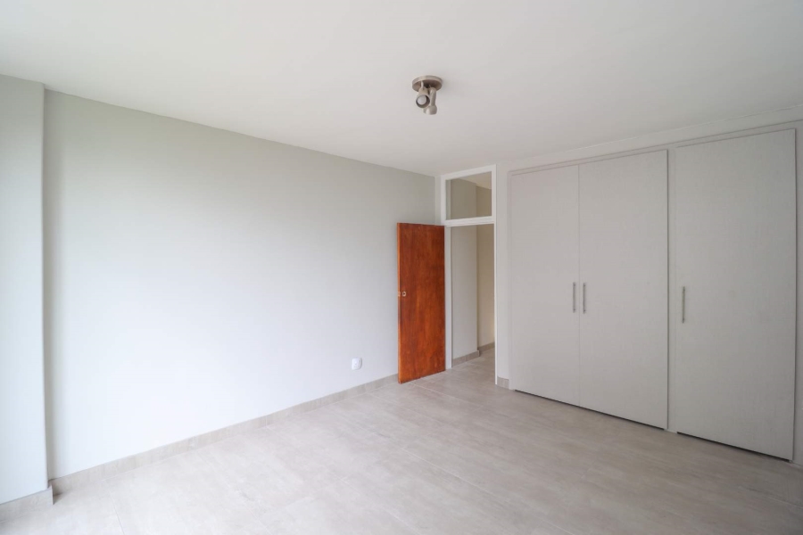 To Let 2 Bedroom Property for Rent in Constantia Kloof Gauteng