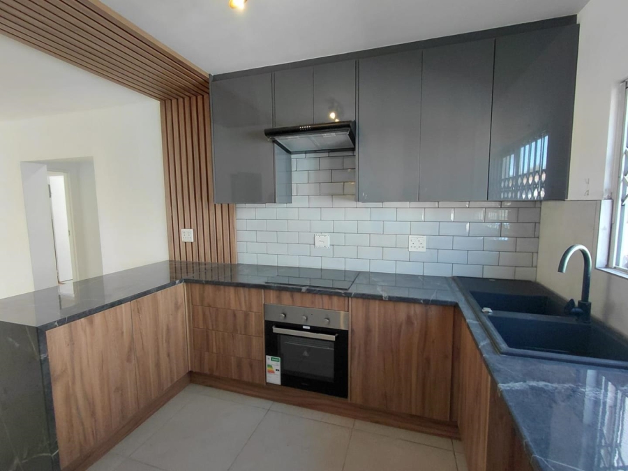 To Let 2 Bedroom Property for Rent in Craigavon Gauteng