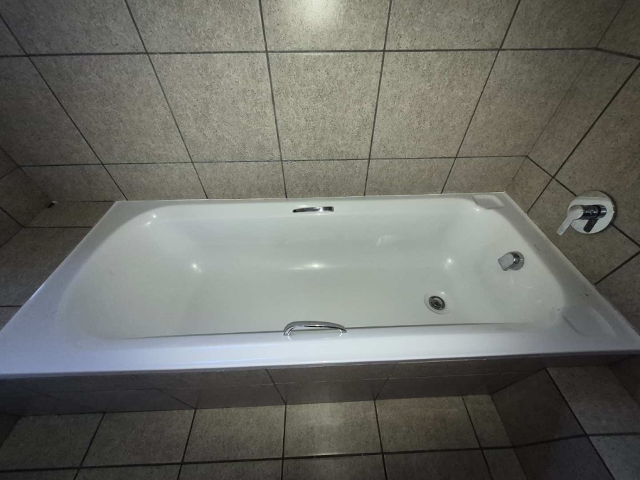 To Let 3 Bedroom Property for Rent in Terenure Gauteng