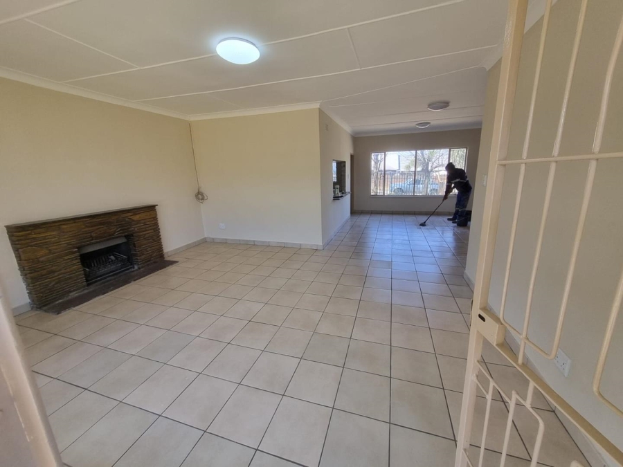 3 Bedroom Property for Sale in Castleview Gauteng