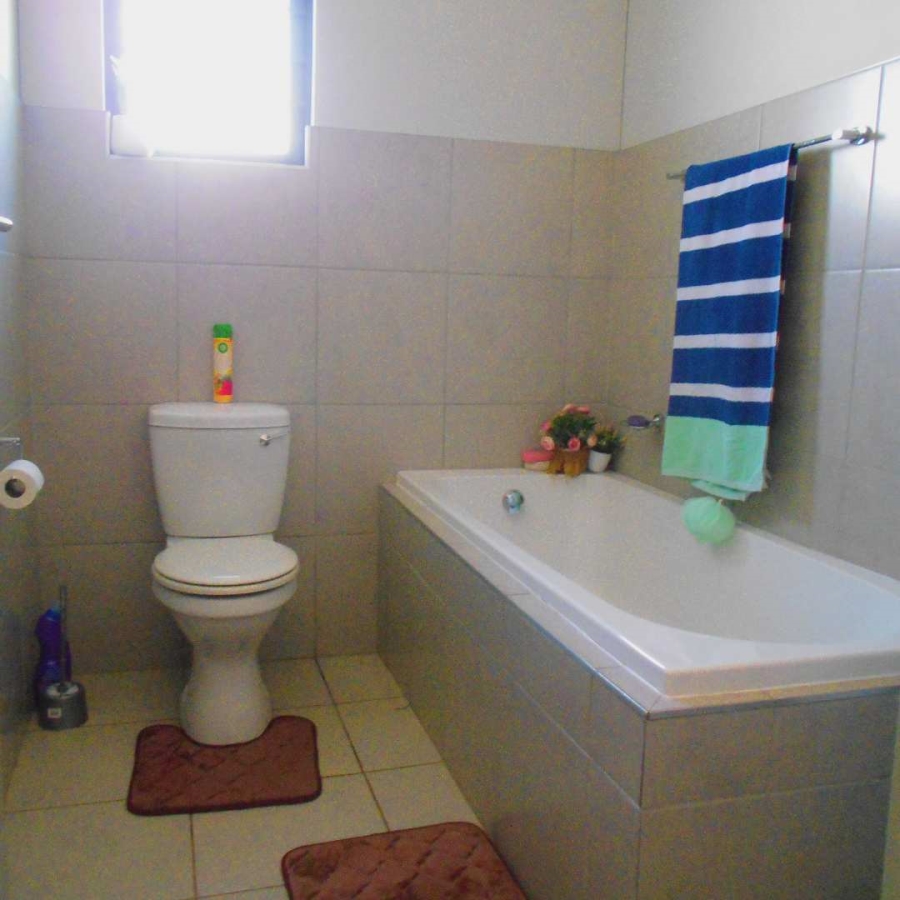 3 Bedroom Property for Sale in Sky City Gauteng