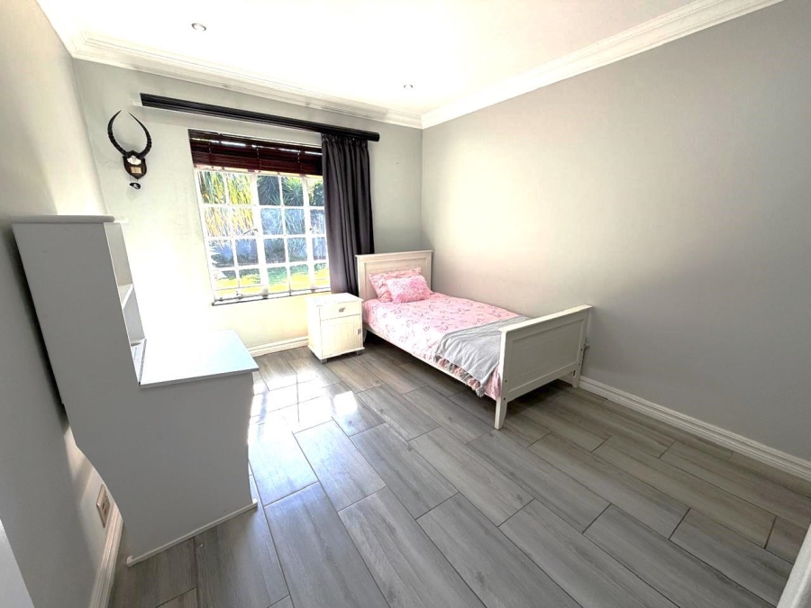 3 Bedroom Property for Sale in Faerie Glen Gauteng