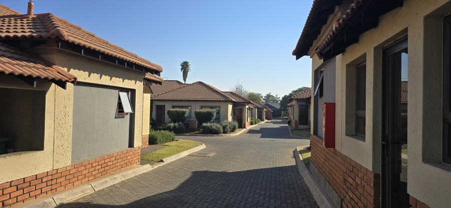 3 Bedroom Property for Sale in Sinoville Gauteng